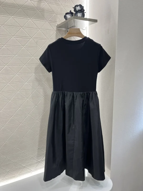 Women's Spring and Summer Round Neck Temperament Short Sleeve Elastic Waist Dress BN-270-30 - Image 2