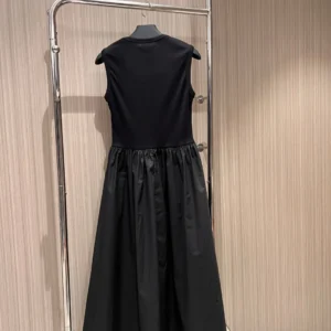 25 Summer New Women's High Quality Shoulderless Sleeve Head Round Neck Long Dress Versatile and Slimming Skirt