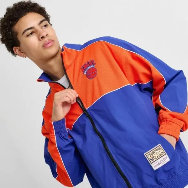 Mitchell and Ness | Men's Mitchell & Ness New York Knicks NBA Mesh Nylon Full-Zip Jacket - Image 5