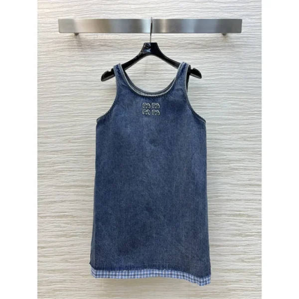 Women's dress Embroidered denim frills slip dress Sleeveless Dress Blue plaid design with raw edge Dresses